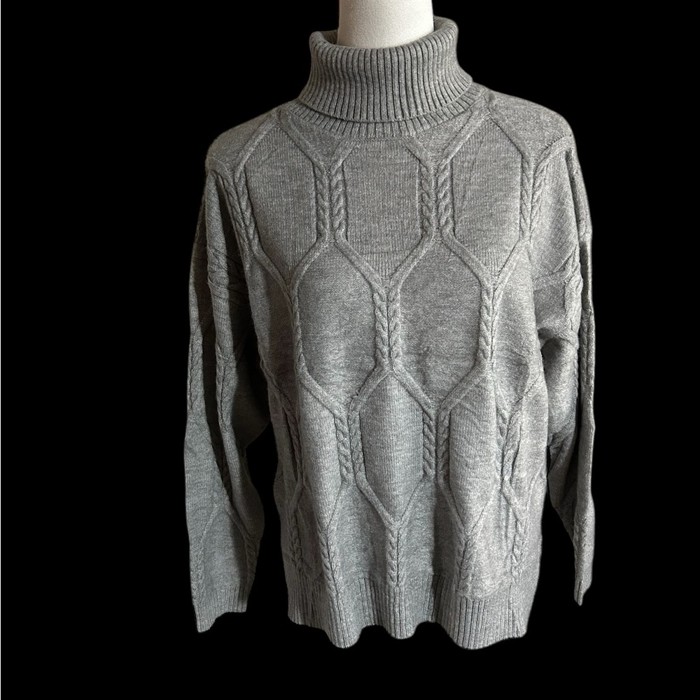 Gray Cable Knit Turtleneck Sweater NWOT